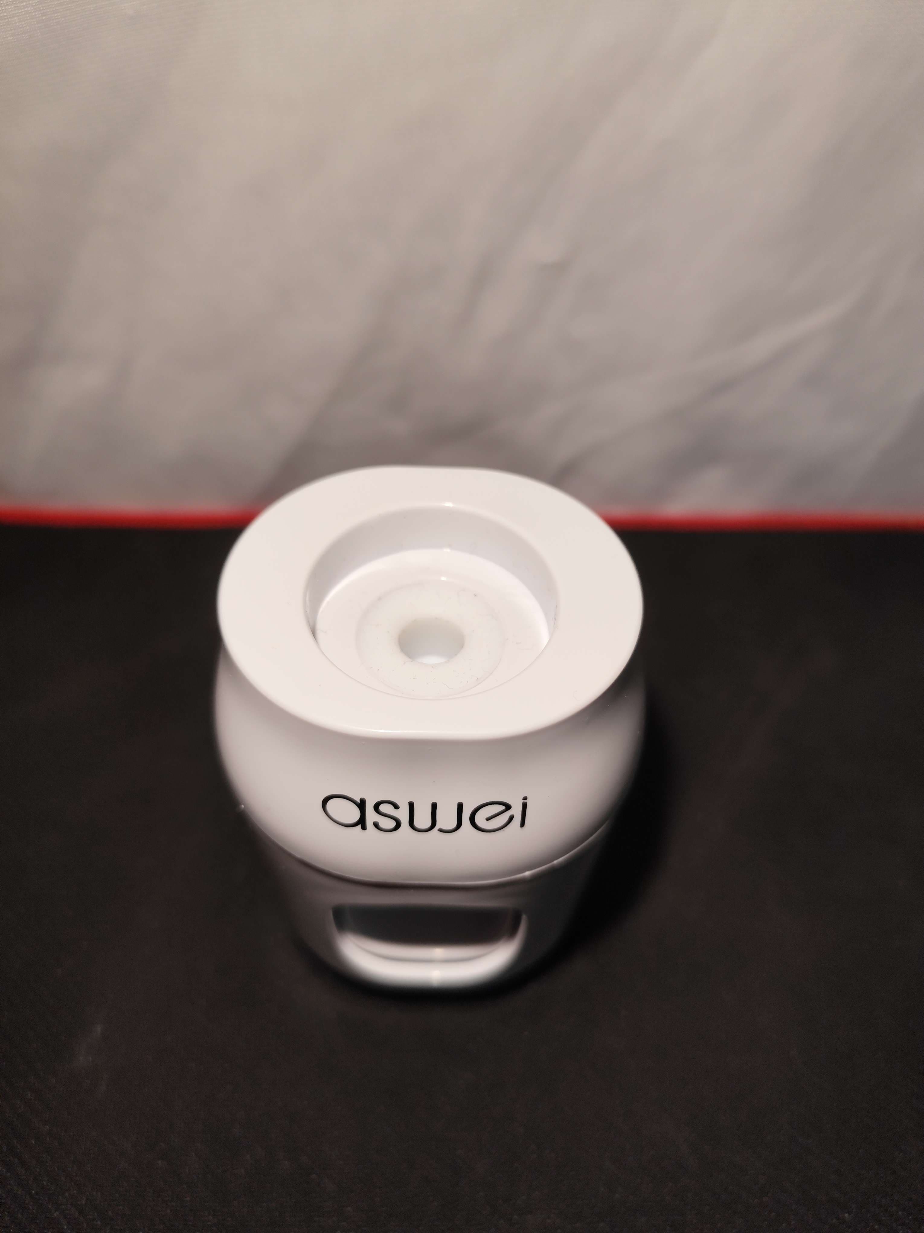 Wyciskacz do pasty z tubki