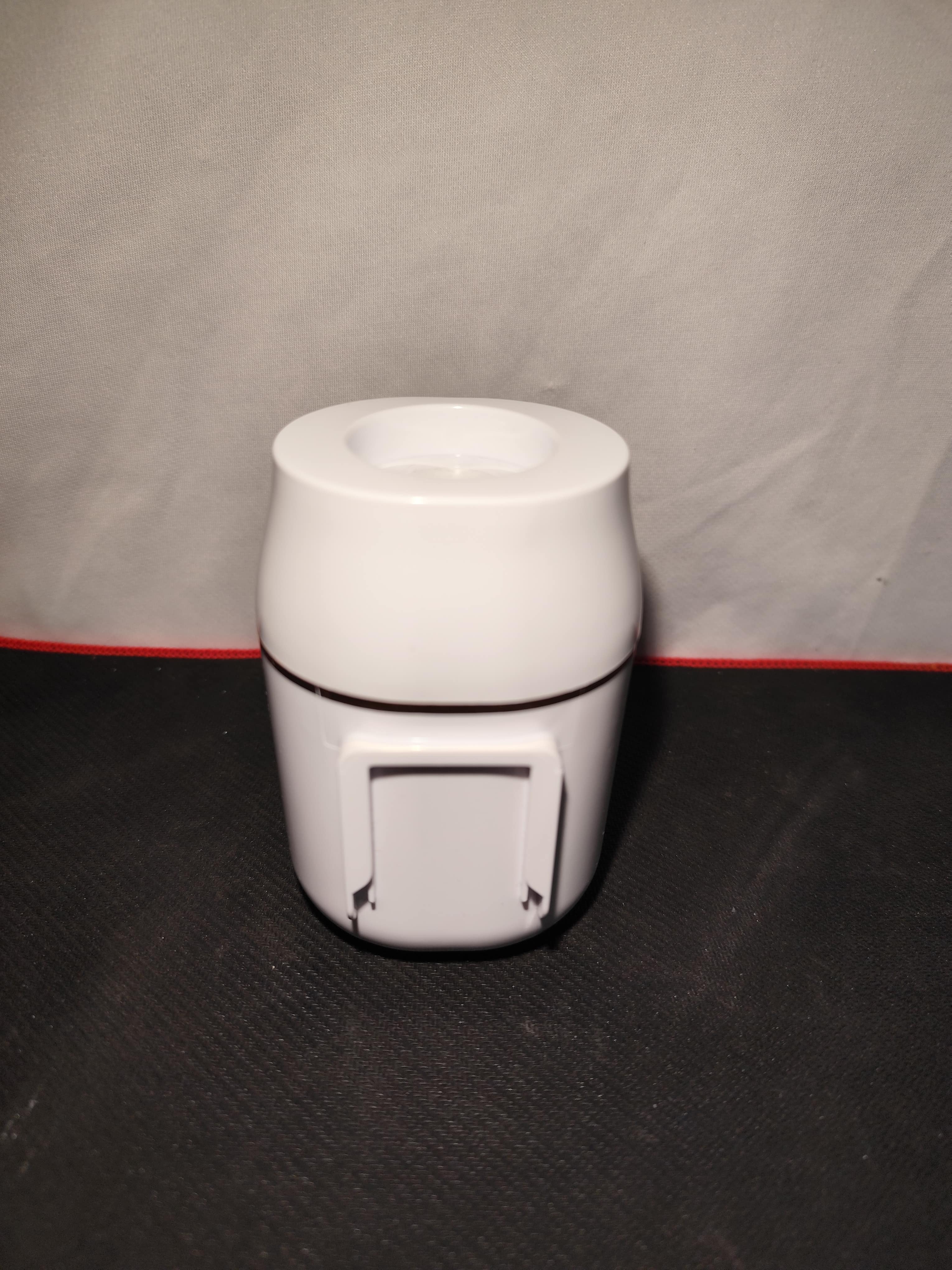 Wyciskacz do pasty z tubki