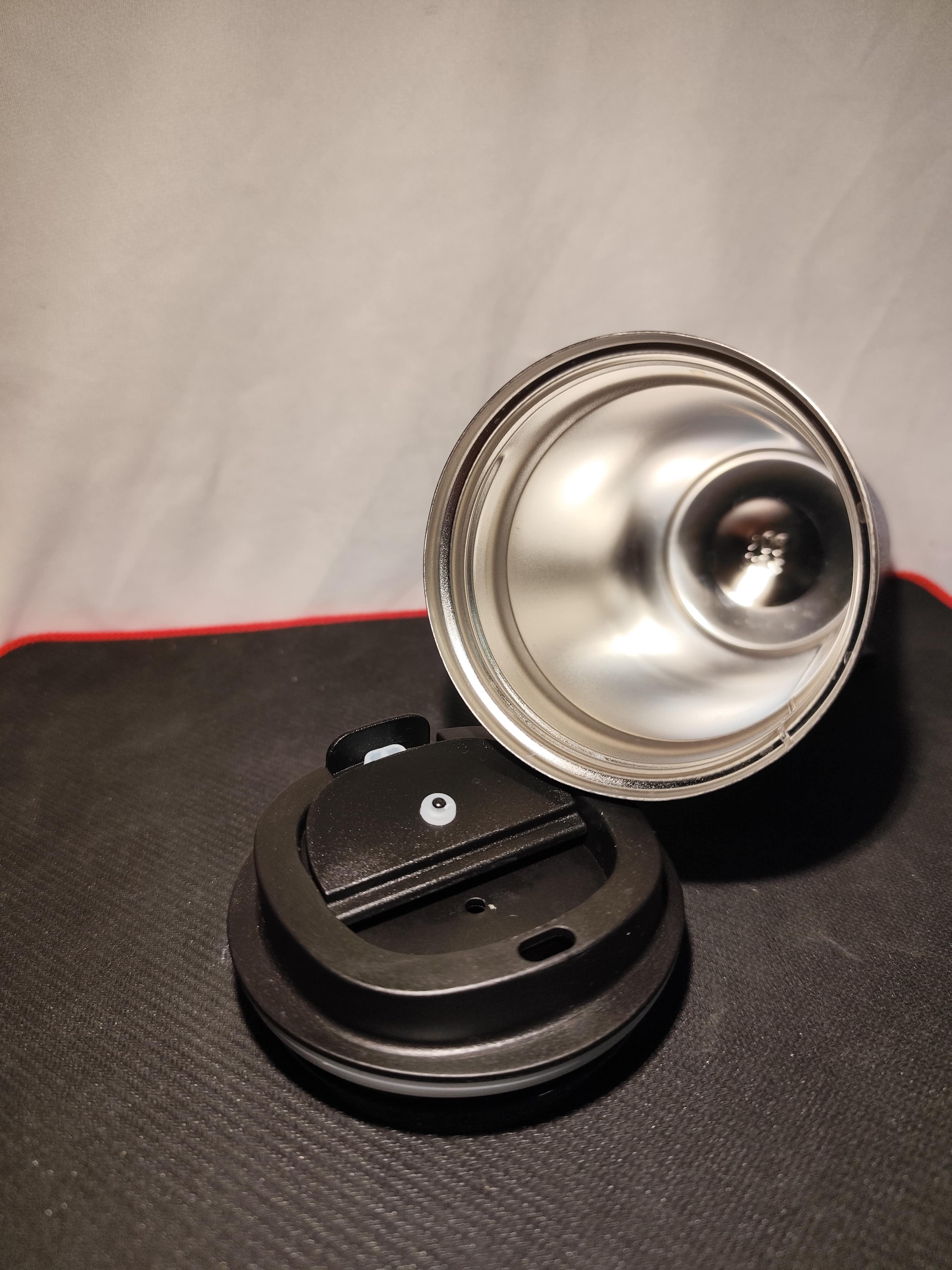 Kubek termiczny ze stali nierdzewnej (450ml)