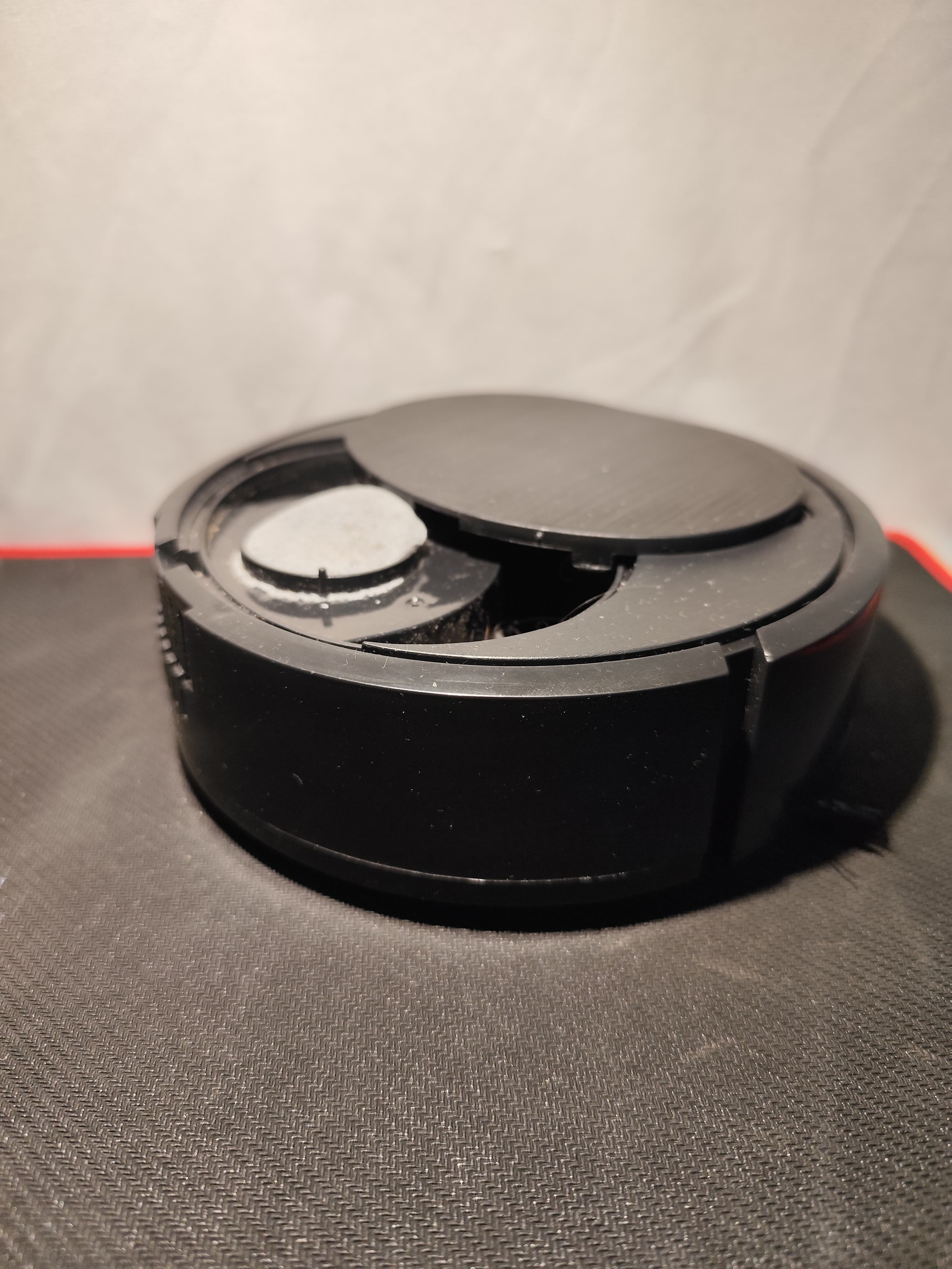 Smart odkurzacz domowy